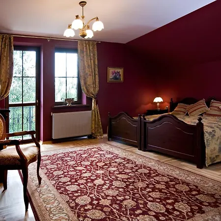 Han/Misafirhane Dom Bankietowy Arkadia 3*