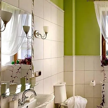 Inn Dom Bankietowy Arkadia 3*